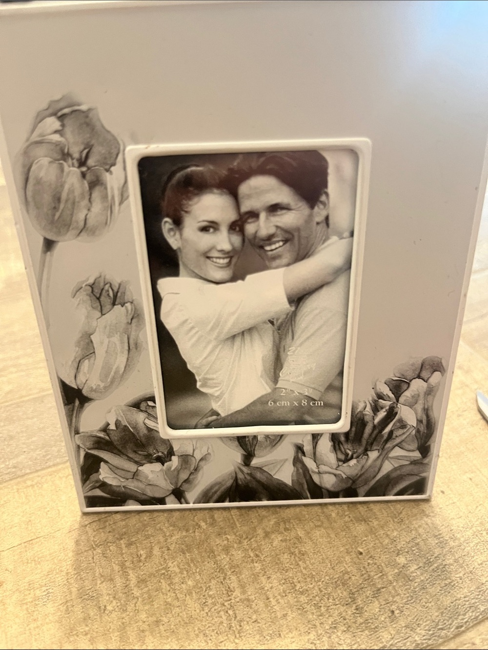 Floral Gray Picture Frame – Decorative Home Accent